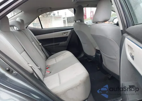 2014 Toyota Corolla Le Plus z USA, uszkodzony, nr VIN 2T1BURHE4EC210227